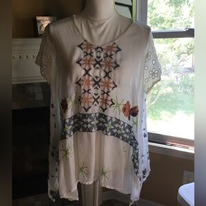 Johnny Was White Tunic with Multicolor Embroidery